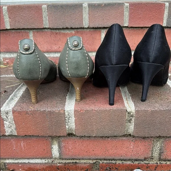Bundle of Women's Pumps - silver, black peep toe, olive, grey patterned - Picture 4 of 15